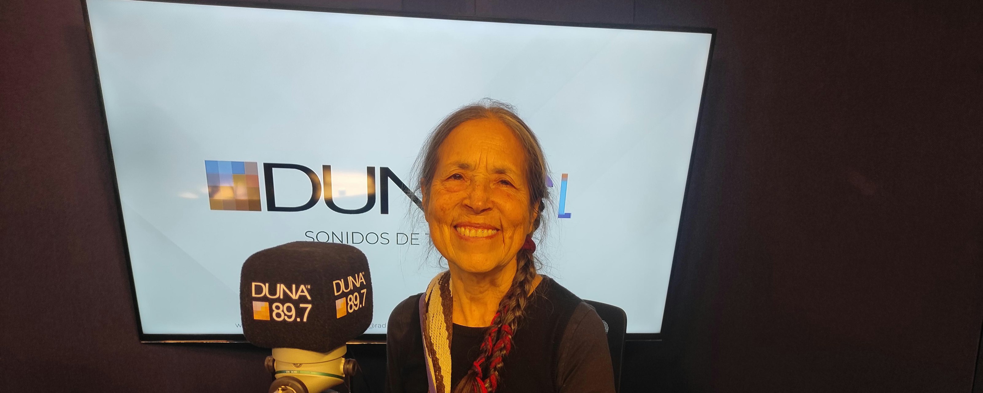 Cecilia Vicuña: "Nuestro mundo se está autodestruyendo al destruir los ecosistemas, los derechos de las personas, de las naturaleza y los derechos humanos"