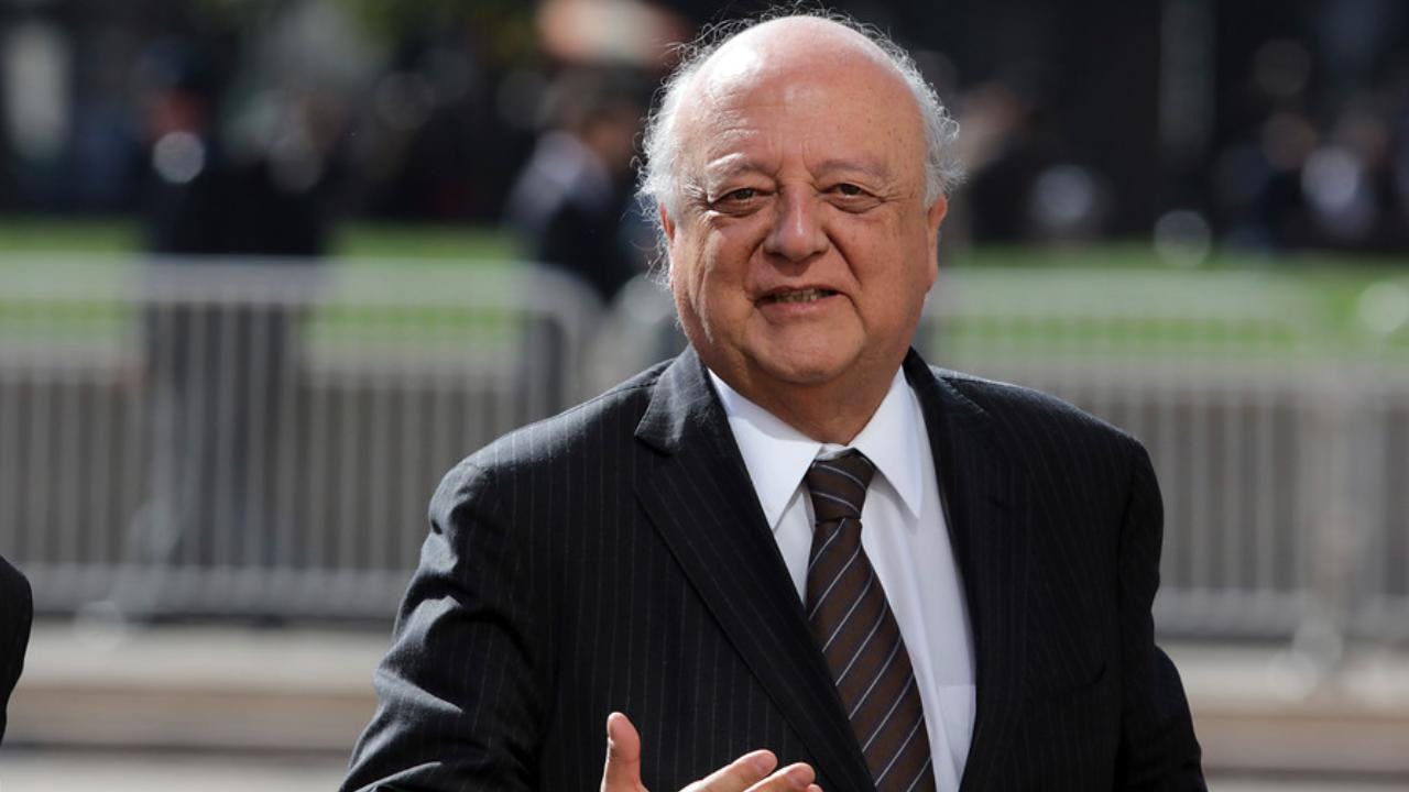 José Viera-Gallo por Estrecho de Magallanes: "Para la política exterior argentina esto no es un tema, no sé porque en Chile se ha escalado tanto un dicho"
