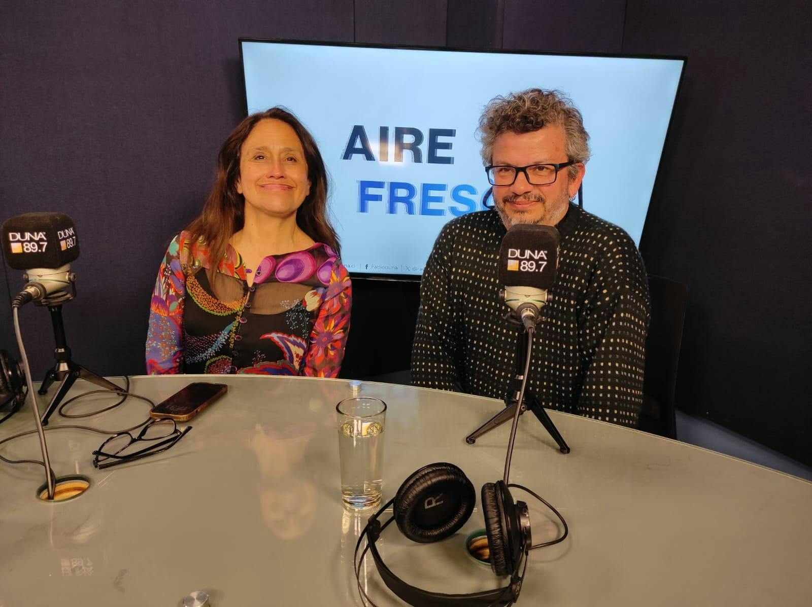 Larissa Contreras y Marcelo Leonart: "Es una obra intima, y el publico participa de esa intimidad y se involucra con ella"