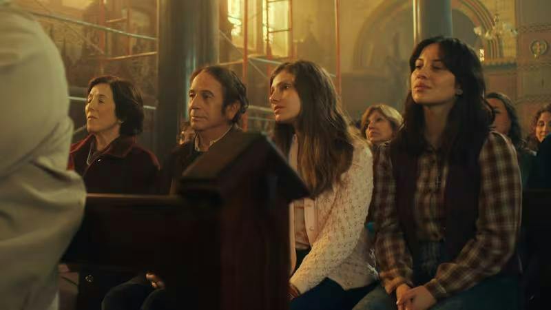 Paula Frederick y todo lo que tienes que saber sobre el nuevo estreno chileno: "Catedrales"