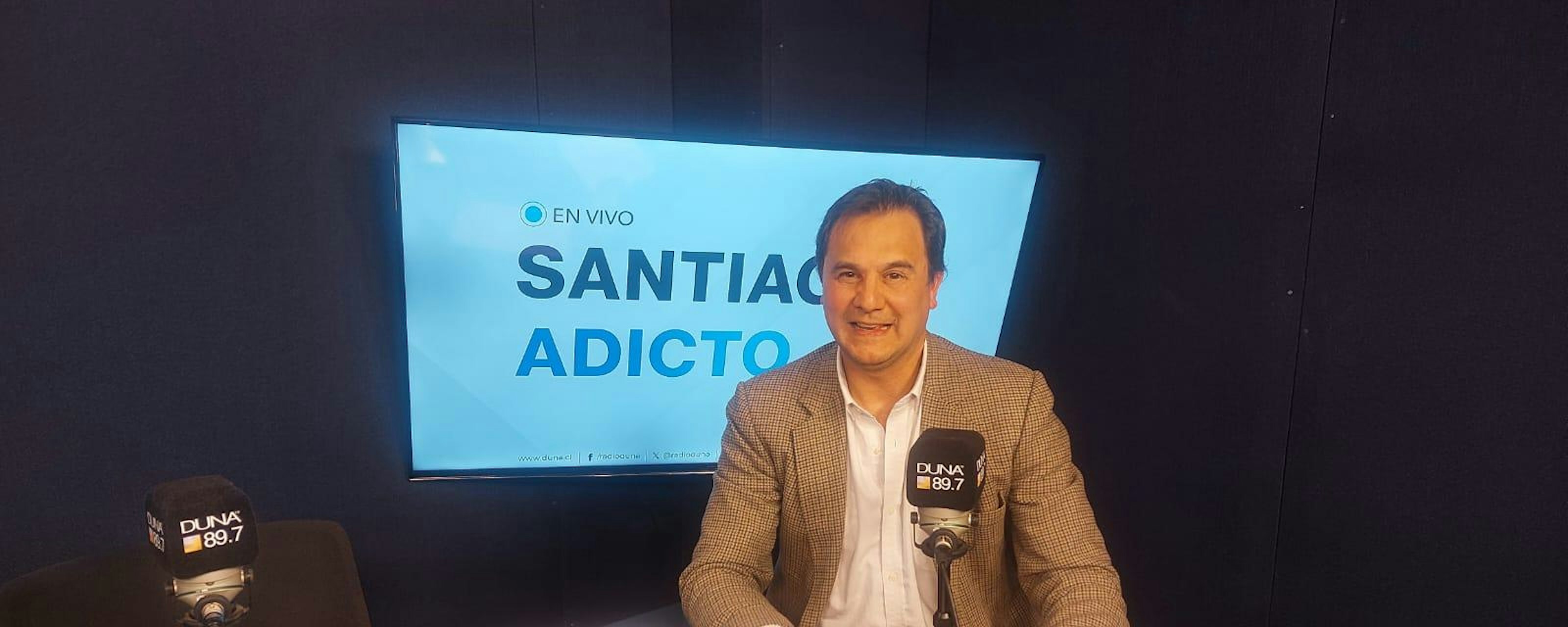 Nicolás Casanova: "Dubois terminó siendo padre del parque Forestal, la Quinta Normal y los jardines del Congreso"