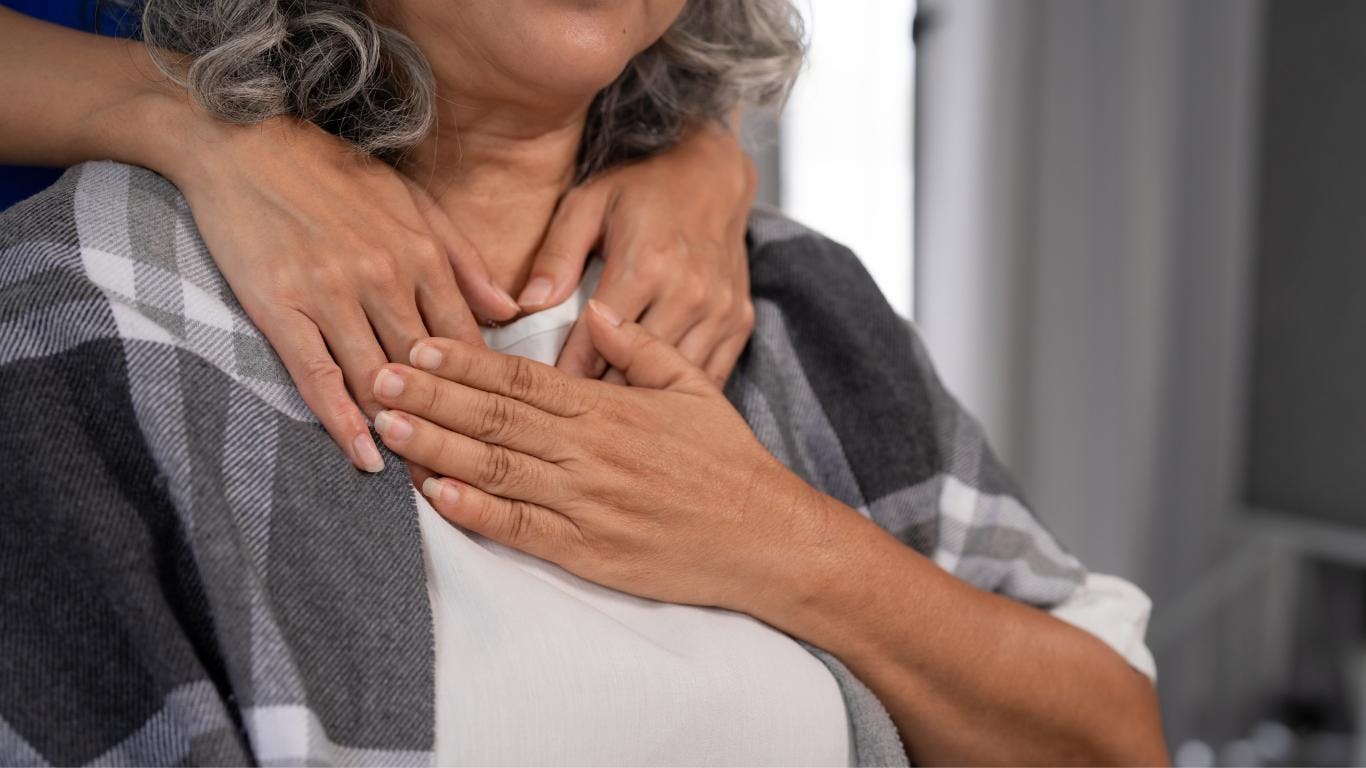 Alarma por Malnutrición en Adultos Mayores; Casi la Mitad de la Población Padece Sobrepeso