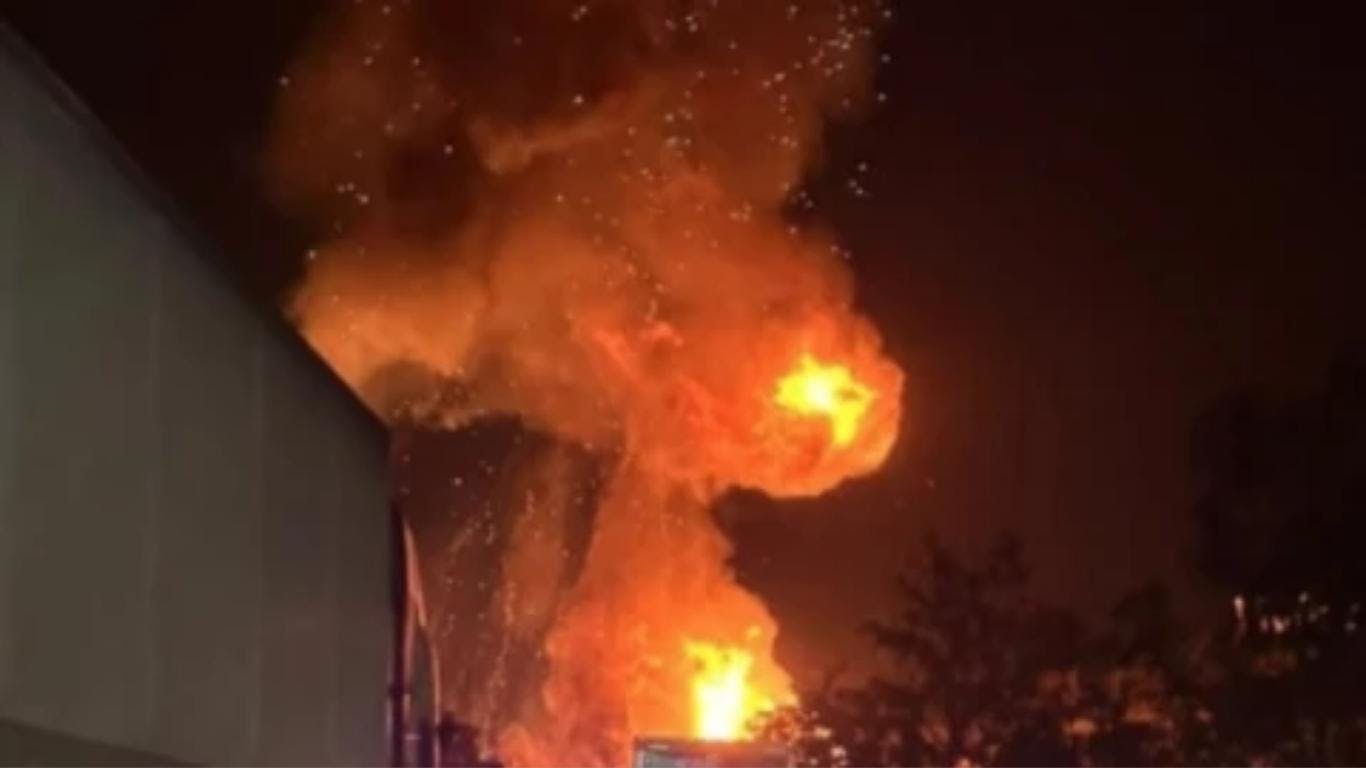 Tragedia en la autopista México-Querétaro por explosión de pipa de gas tras carambola