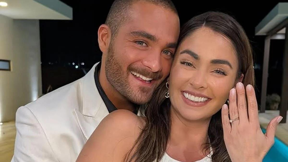 Carlos Saíd en el ojo del huracán tras publicar fotos con su bebé; desata críticas en redes