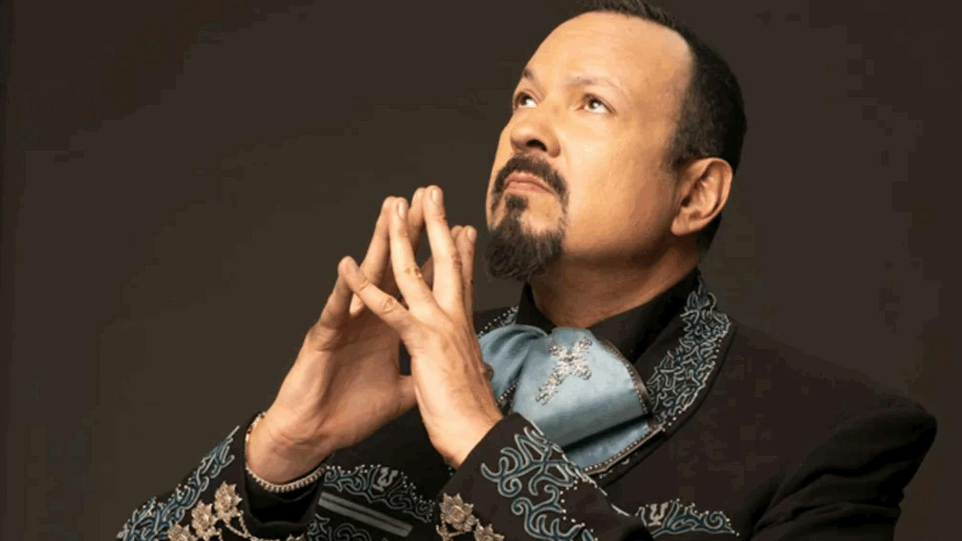 Pepe Aguilar confronta a reportera por críticas hacia su familia