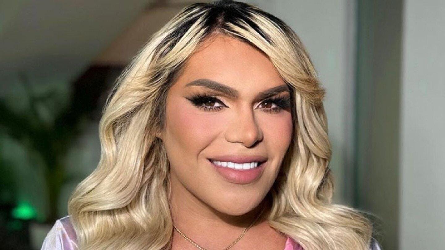 Rumor falso sobre Wendy Guevara desata pánico en redes; Las Perdidas frenan la desinformación en vivo