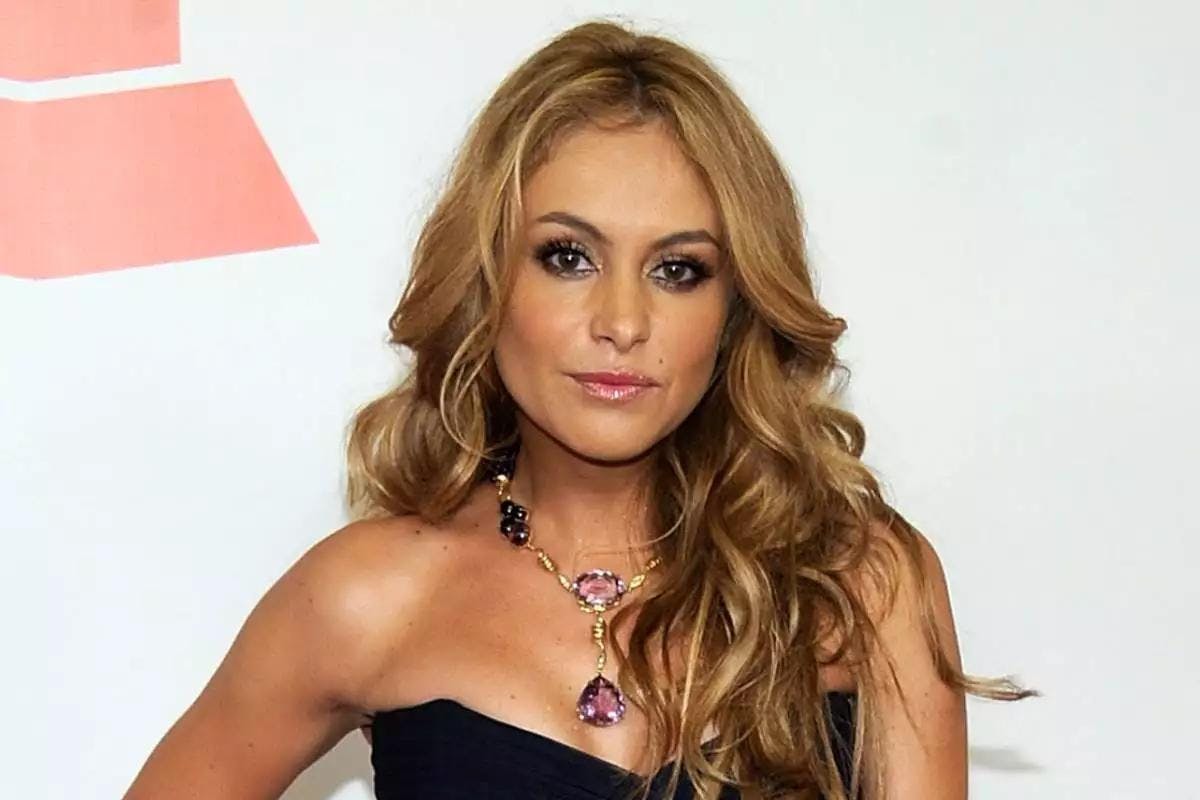 ¿Hijo de Paulina Rubio y Colate a un internado? Jueza evaluaría separar al menor del conflicto familiar