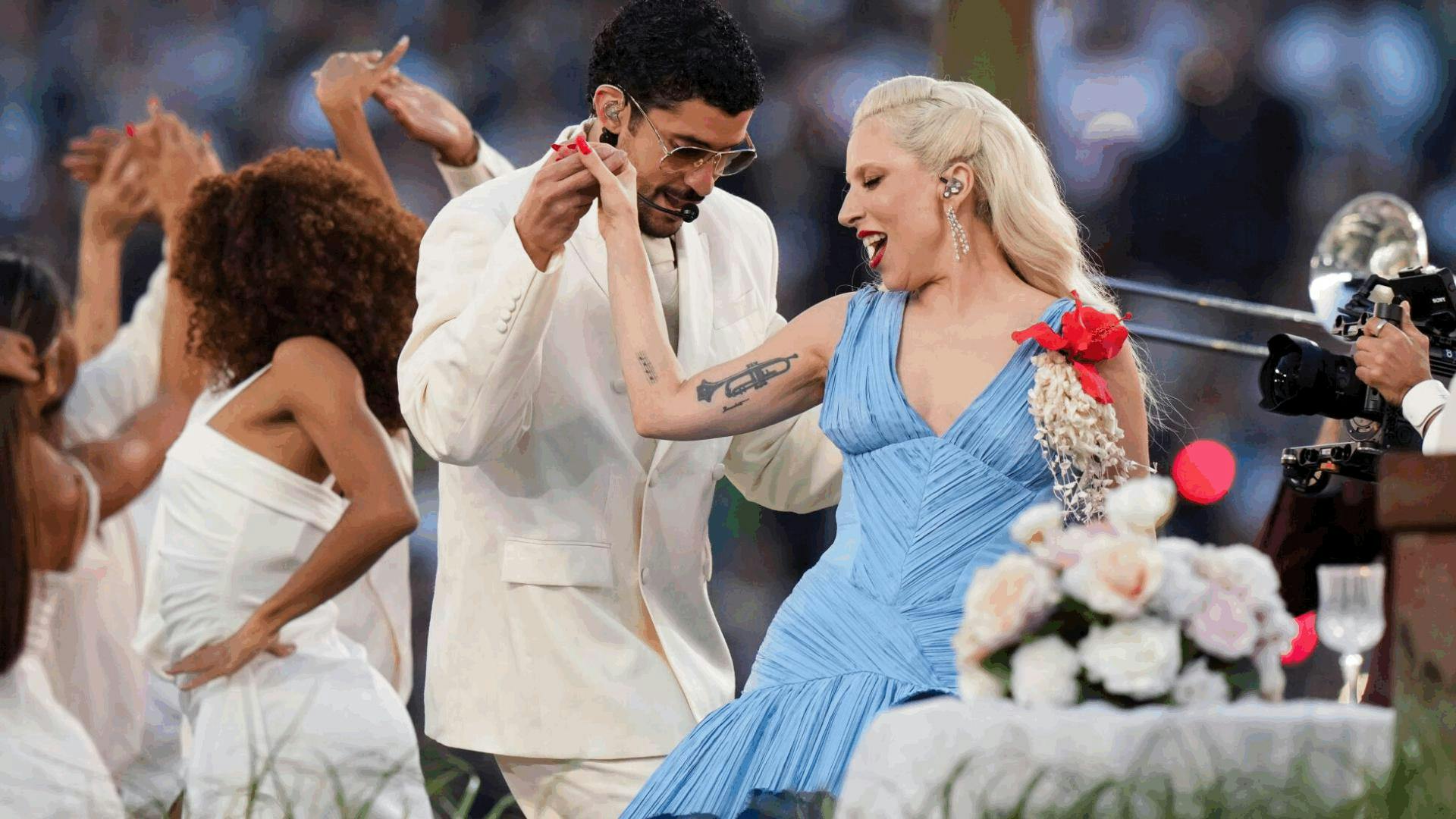Lady Gaga sorprende en el Super Bowl: Agradece a Bad Bunny por la invitación a su show de medio tiempo