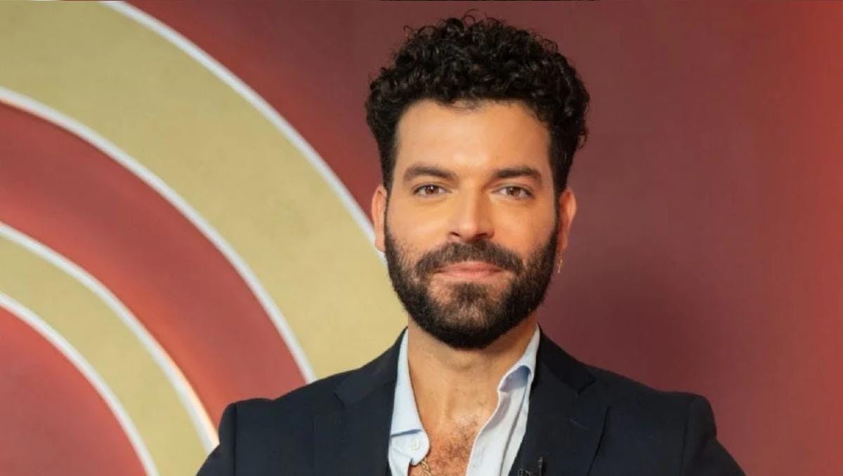 Adrián Di Monte explota por celos contra Nuja Amar en reality y redes recuerdan acusaciones de Sandra Itzel