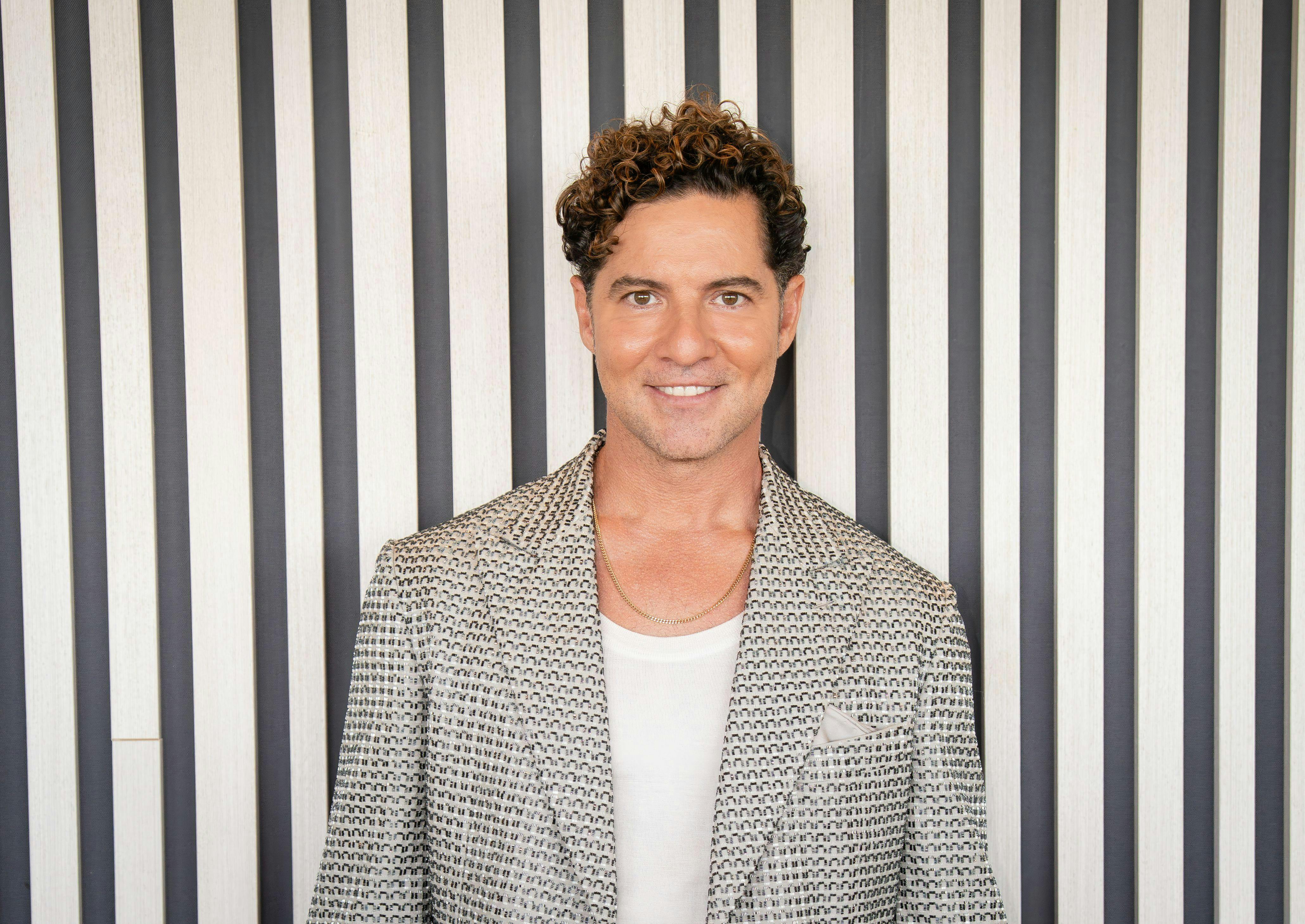 David Bisbal anuncia la muerte de su padre tras años de lucha contra el Alzheimer