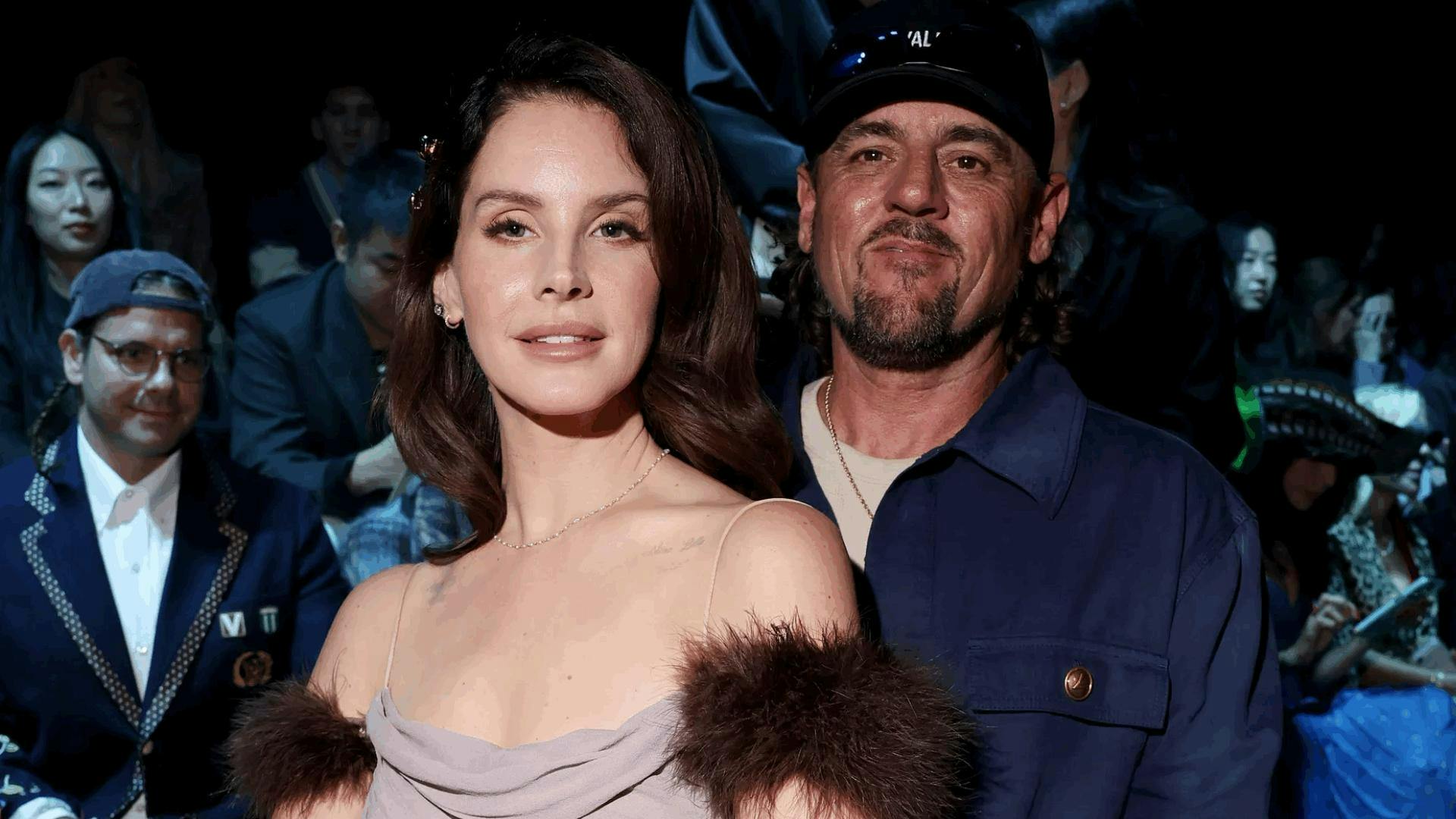 Lana Del Rey estrena nueva canción escrita con su esposo: "Todo lo que haces es vudú"