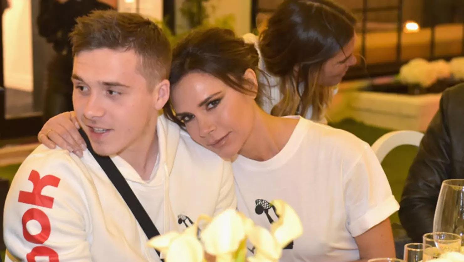 Brooklyn Beckham llama la atención por gesto en redes hacia Meghan Markle y el príncipe Harry