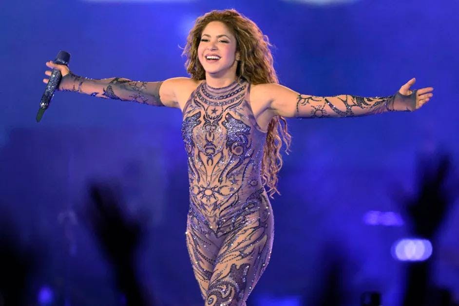 Shakira celebra el Año del Caballo de Fuego con mensaje en chino para sus fans en Asia