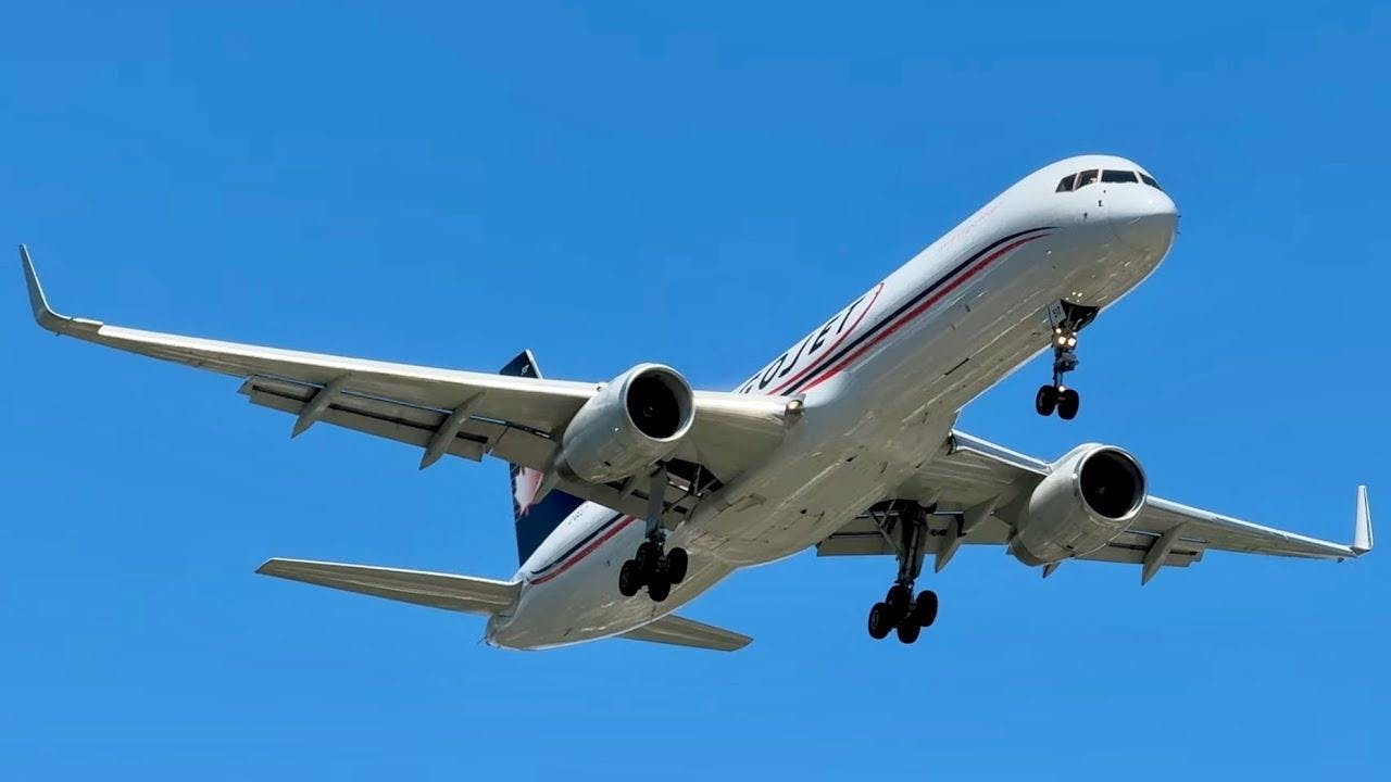 Aerolíneas internacionales suspenden vuelos a Puerto Vallarta tras hechos violentos en Jalisco
