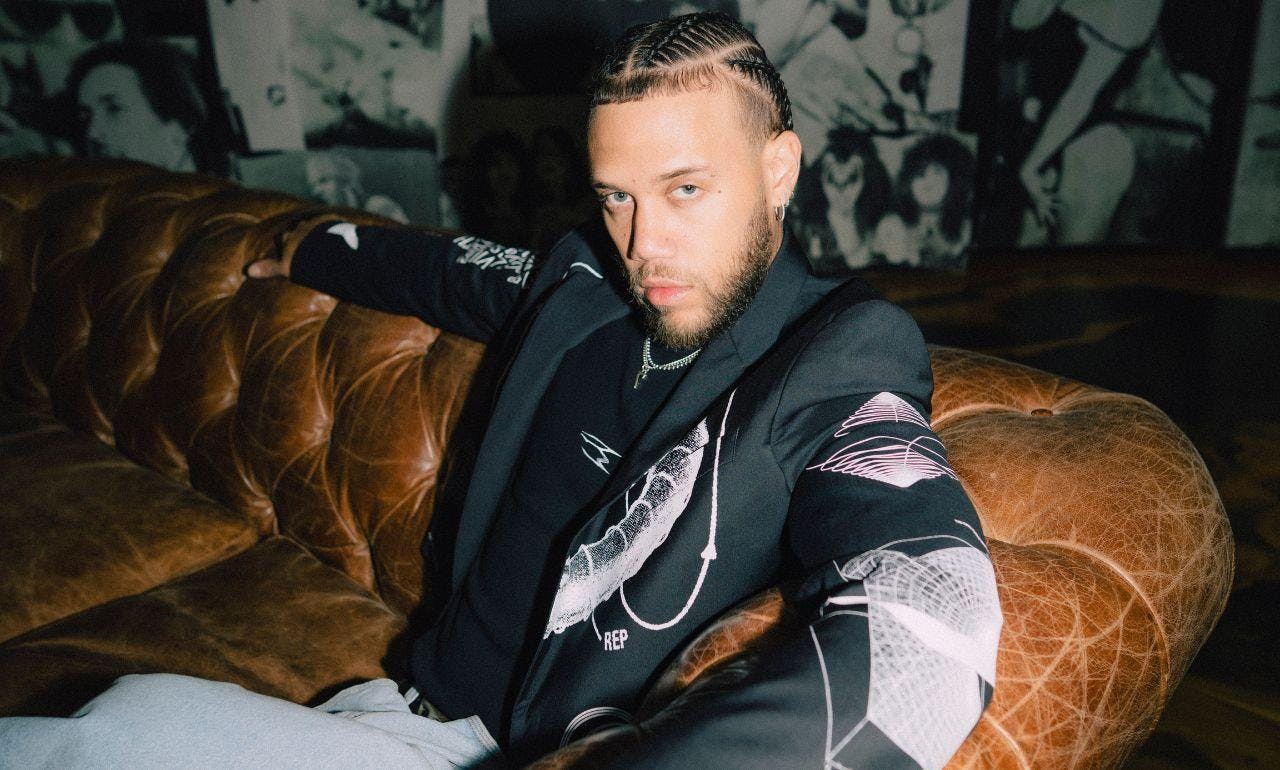No fue Rauw Alejandro; este es el reguetonero que escribió la frase que desató el pleito entre Christian Nodal y Cazzu