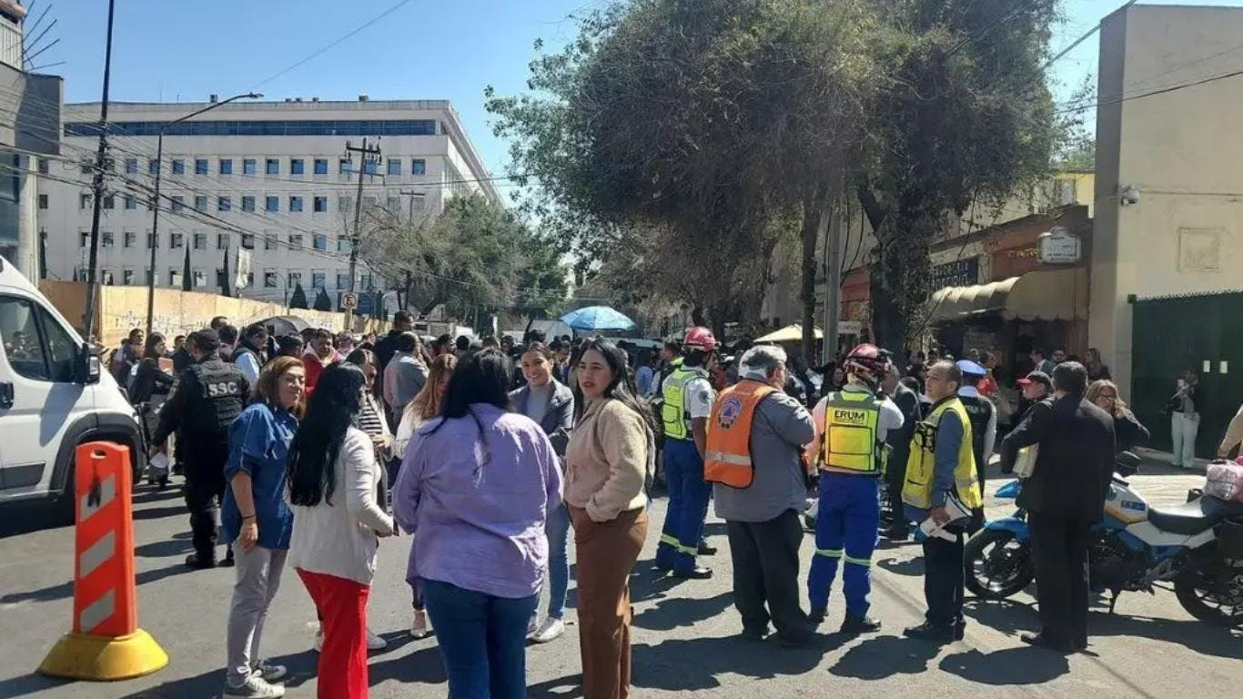 Evacúan Ciudad Judicial en CDMX por amenaza de bomba