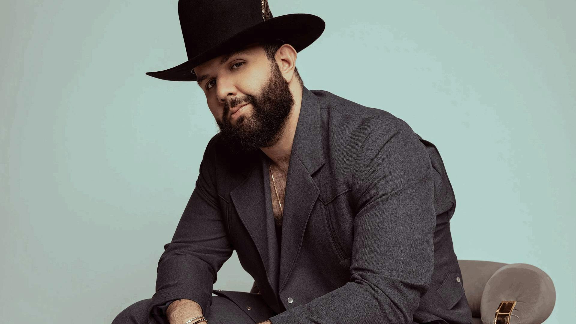 Carín León ofrecerá concierto gratuito en Tijuana como parte de la estrategia nacional por la paz