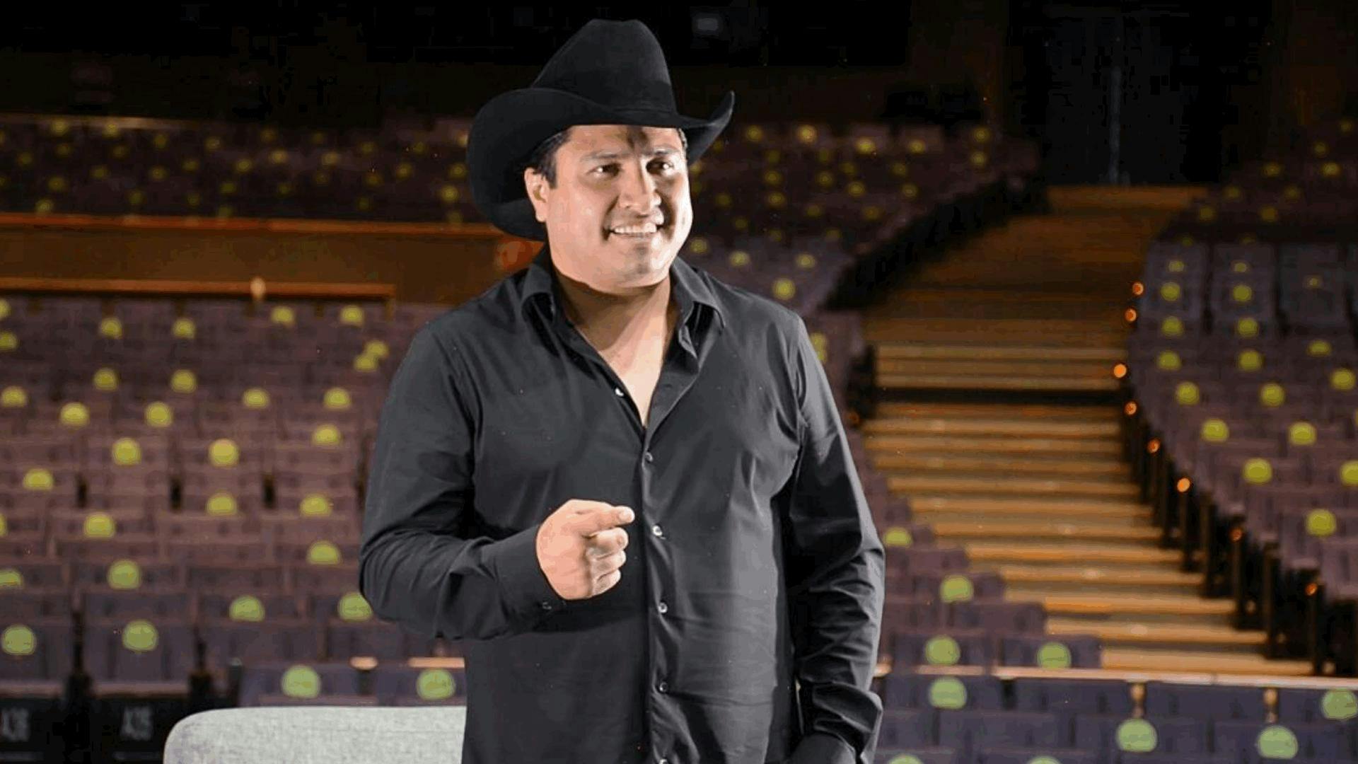 Julión Álvarez genera polémica en concierto: Bromas sobre sobrina de Jorge Medina dividen opiniones