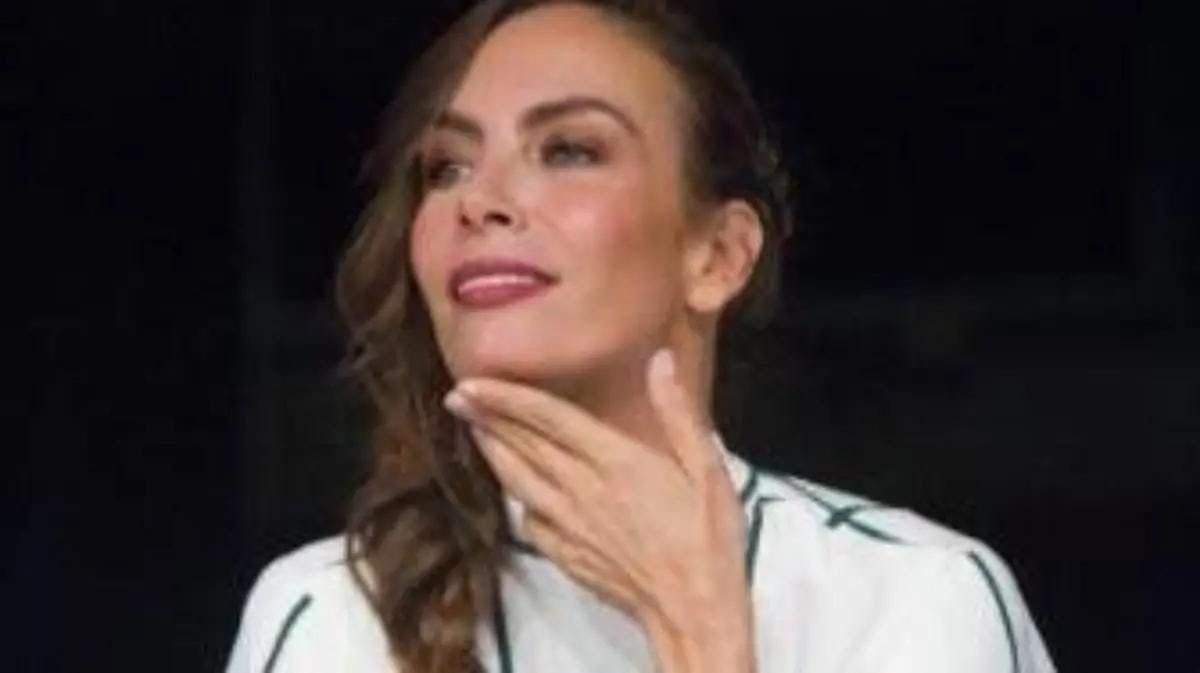 Sasha Sokol asegura que Luis de Llano aún no cumple la sentencia en su contra