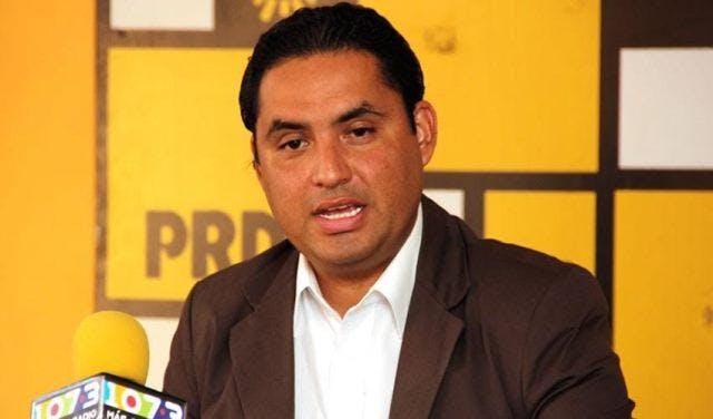 Diputado del PRD amenaza a legislador de Morena durante sesión en Congreso de Aguascalientes