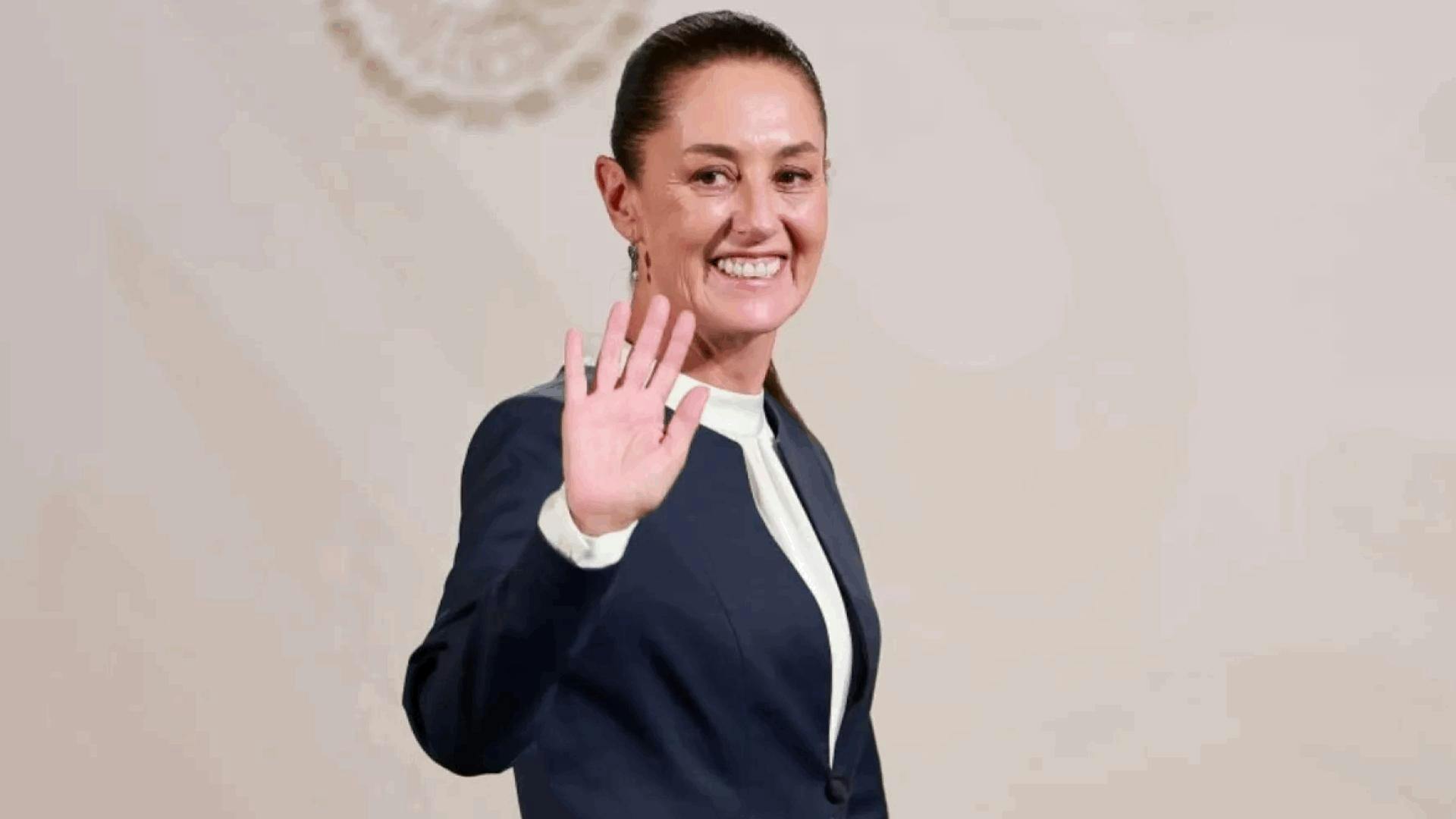 Sheinbaum defiende "plan B" y niega que reste presupuesto a gobiernos estatales