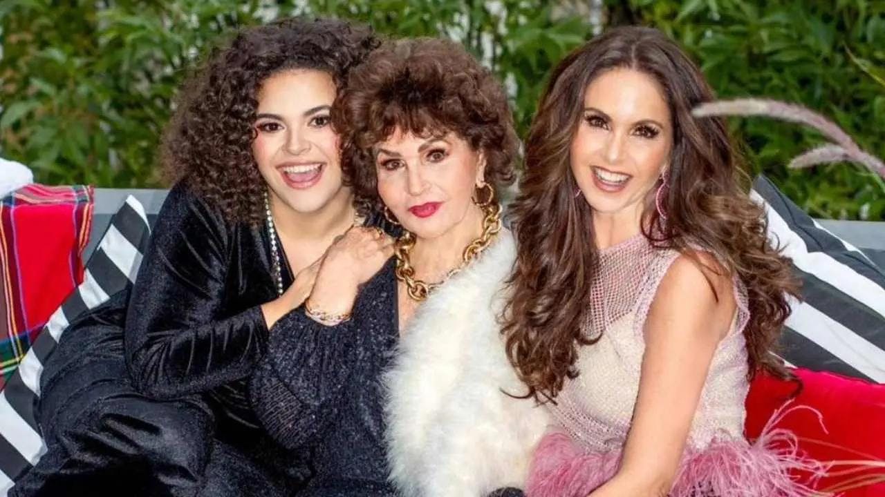 Lucero y Lucerito Mijares celebran a “la mejor abuela del mundo”