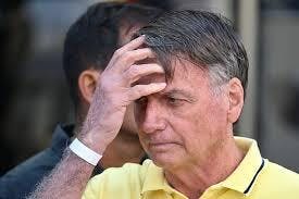 Jair Bolsonaro sale del hospital y comienza prisión domiciliaria
