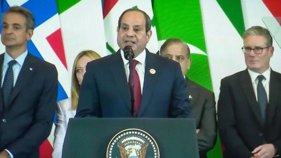 Egipto advierte posible alza histórica del petróleo por conflicto en Medio Oriente