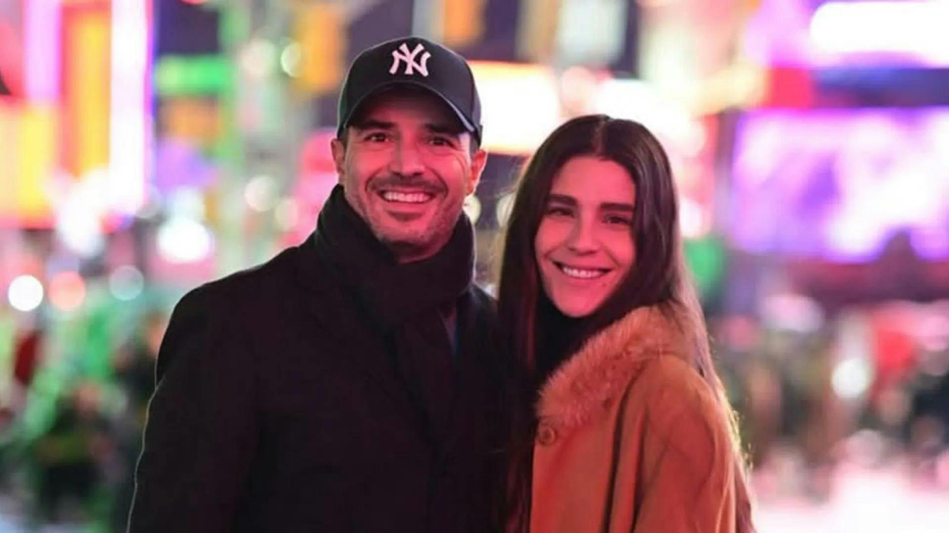 Dany Cordero y Memo Rojas sellan su amor con compromiso en la nieve