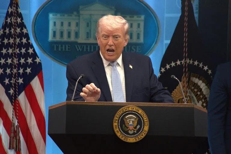 Groenlandia responde a Donald Trump: “No somos un trozo de hielo”