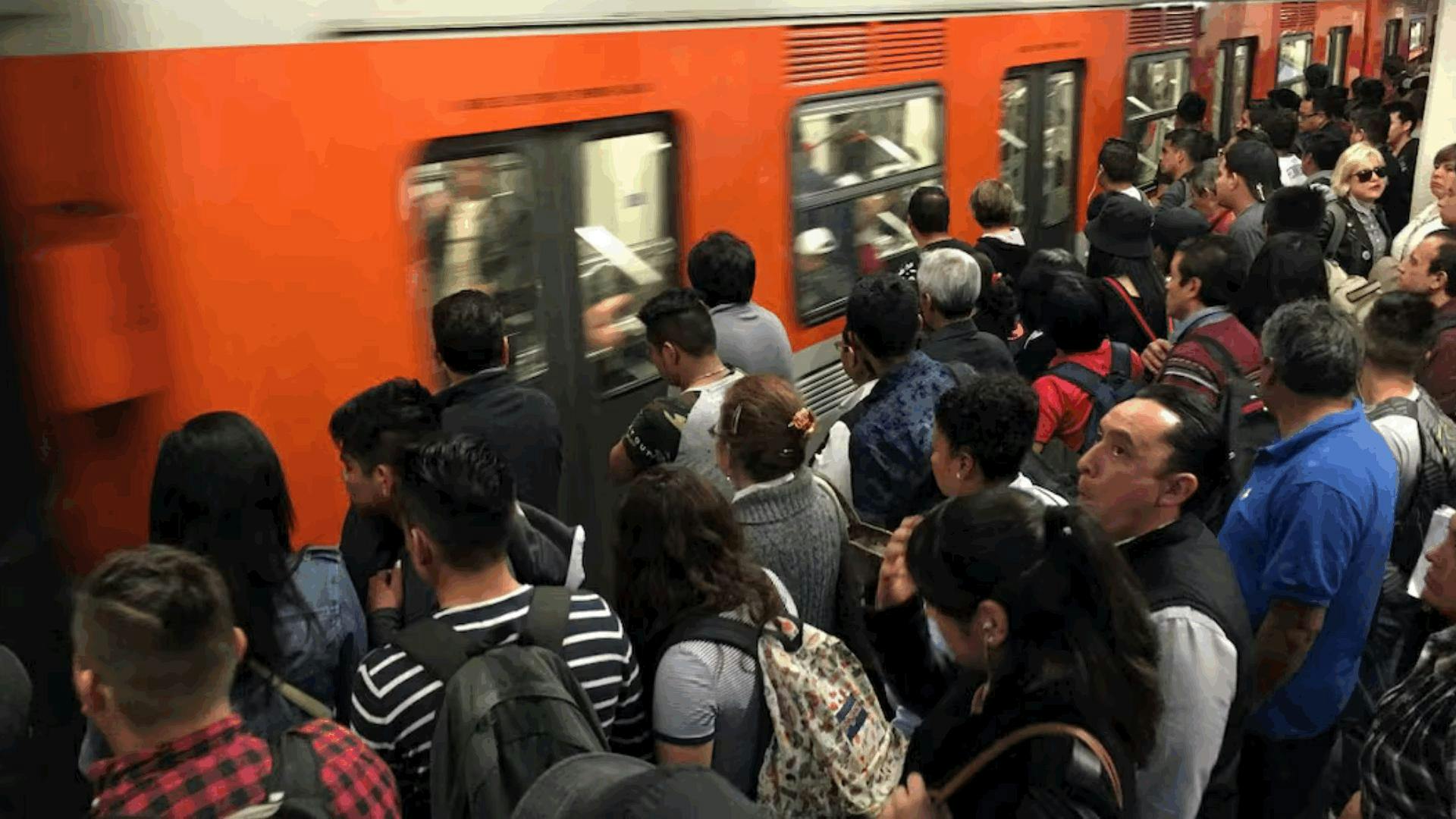 Caos en el Metro CDMX: líneas 3, 7 y 8 colapsan con esperas de hasta 20 minutos