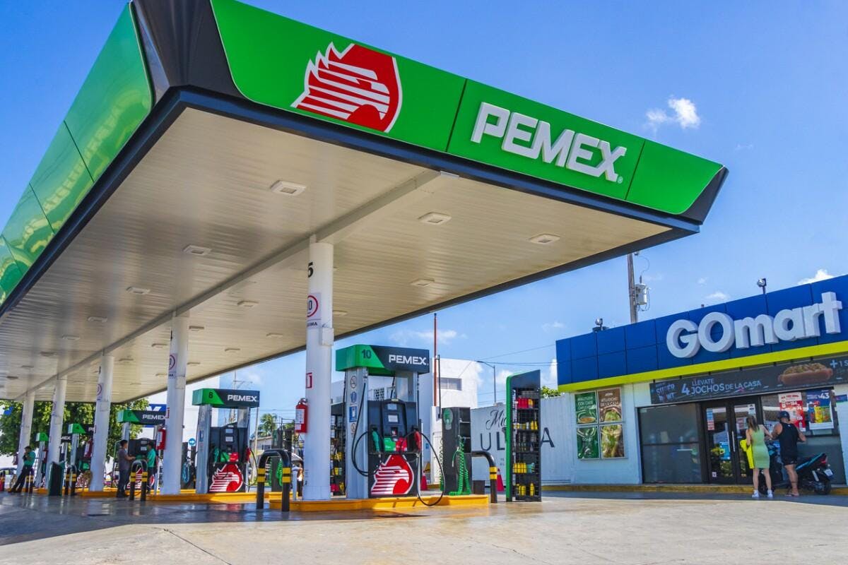 Petróleos Mexicanos asegura que “no hay motivo de alarma” tras incendio en Dos Bocas