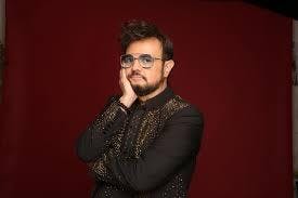 Aleks Syntek responde a polémica y asegura continuidad en su carrera