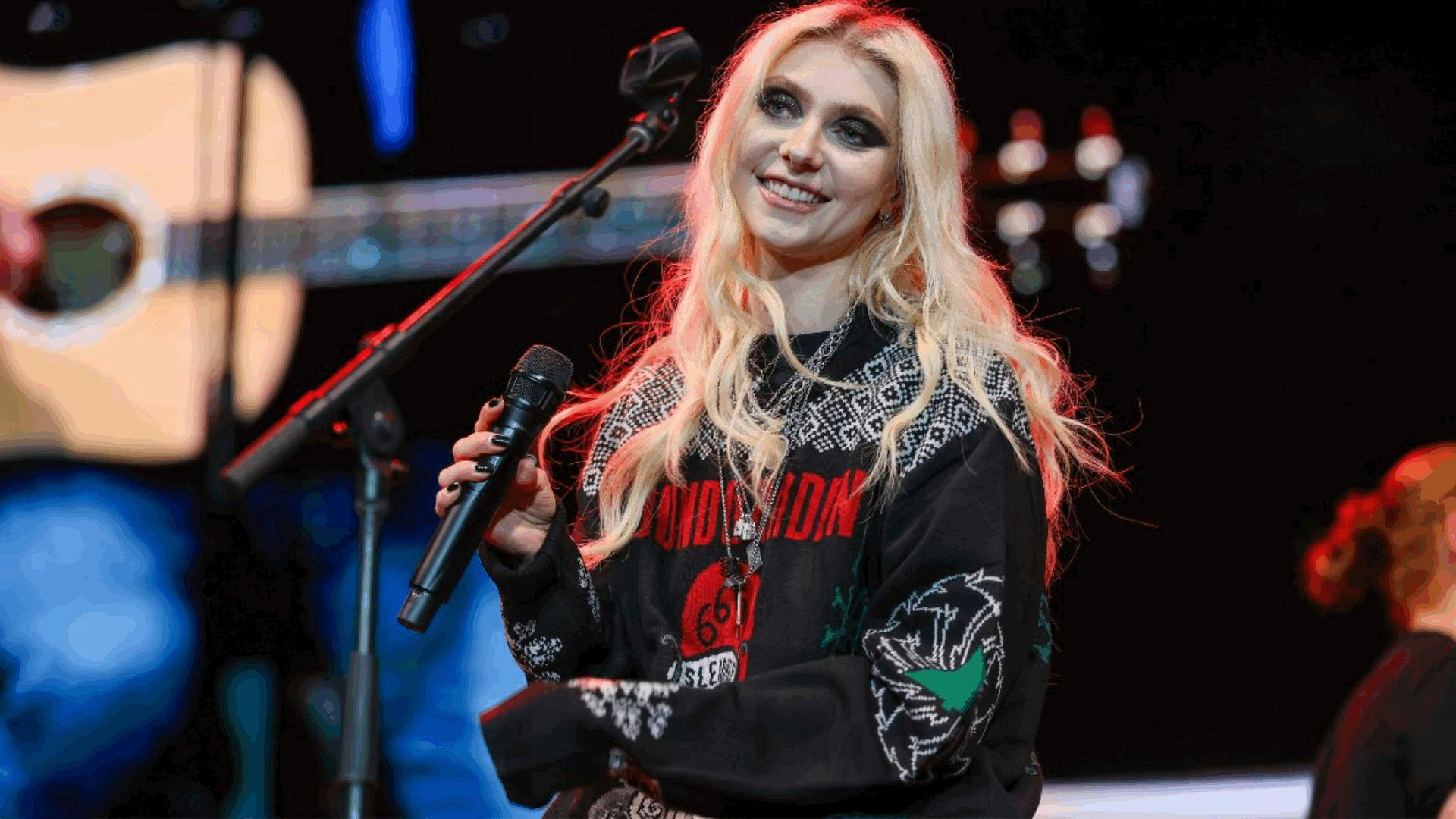 Taylor Momsen pasa la noche en hospital de Ciudad de México tras mordedura de araña venenosa