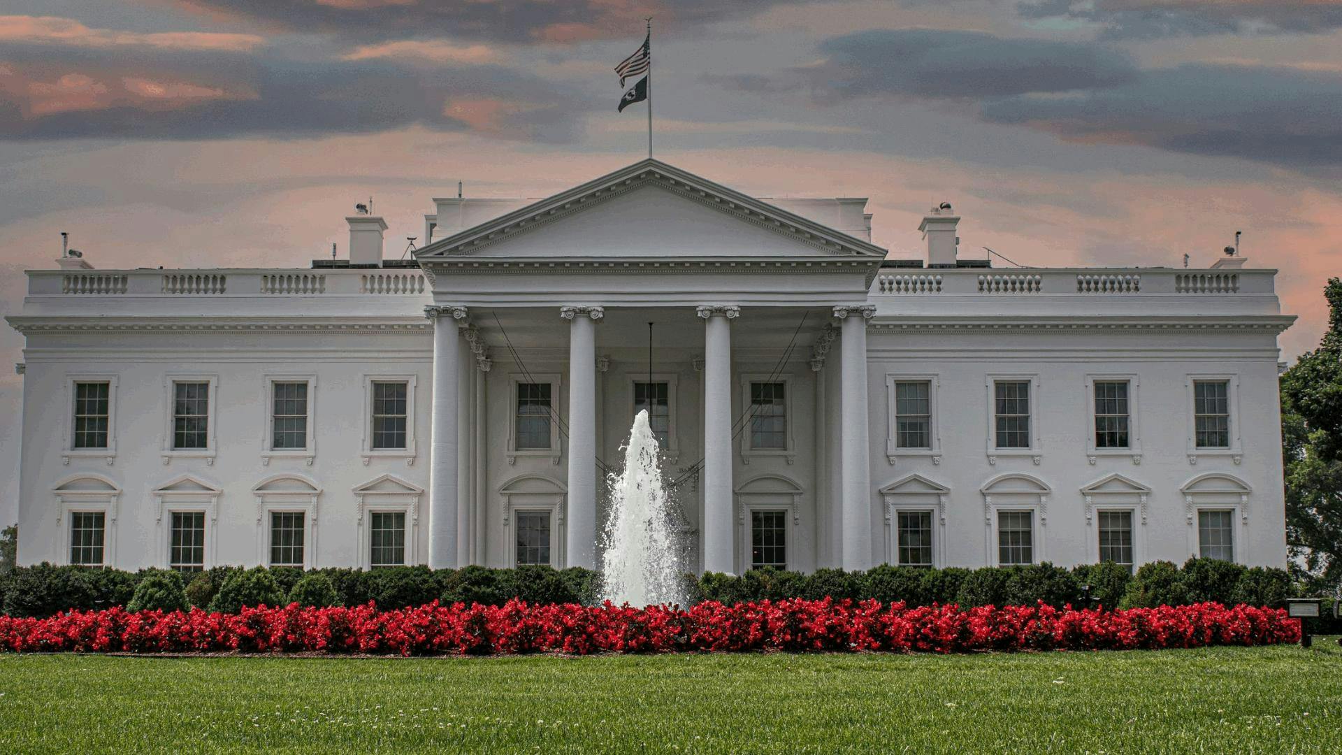 Juez autoriza a Trump construir un búnker y otras instalaciones de seguridad en la Casa Blanca