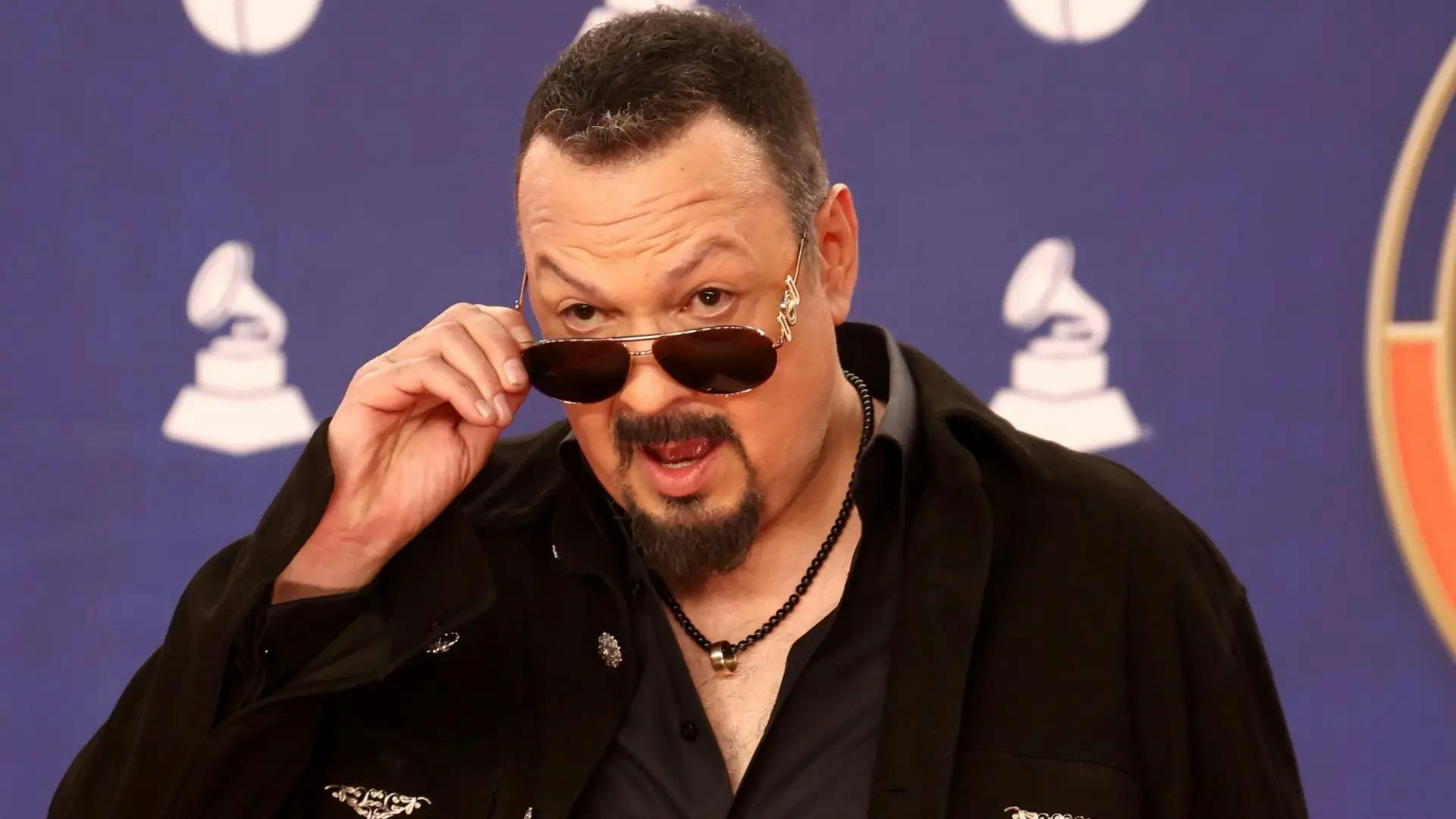 Pepe Aguilar habría intervenido en conflicto entre Nodal y Ángela