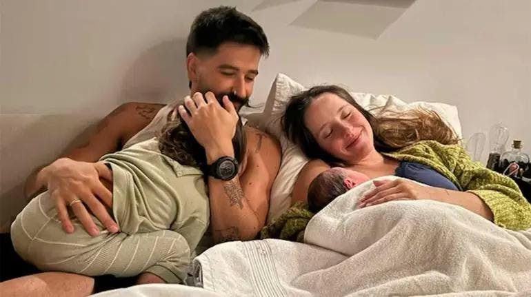 Evaluna Montaner muestra cuánto ha crecido Índigo durante viaje familiar a Disney