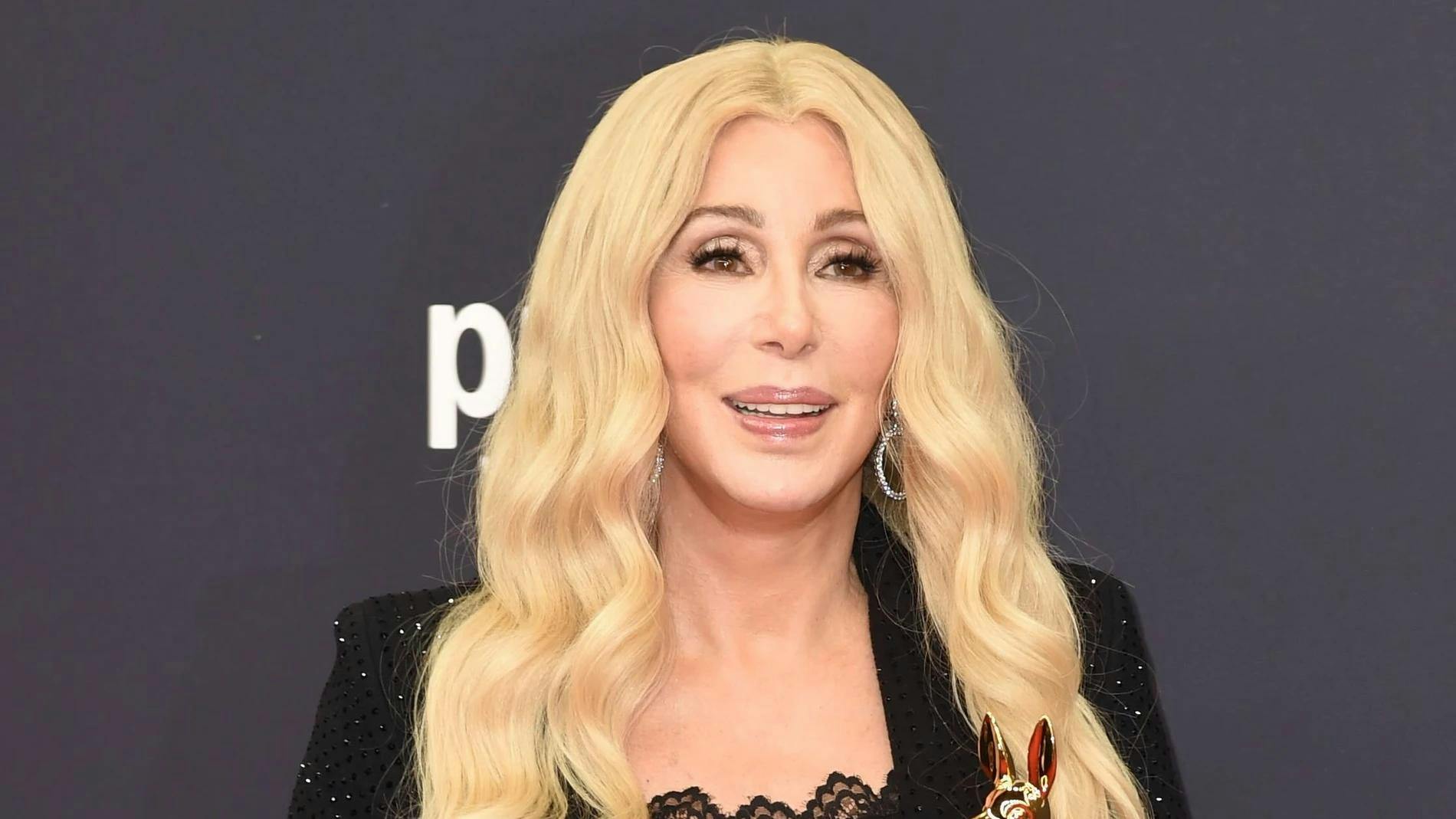 Cher sufre revés legal en intento de tutela sobre su hijo Elijah Blue Allman