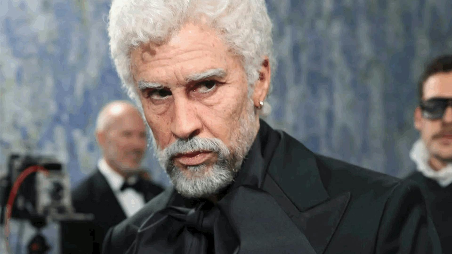 Bad Bunny sorprende en la Met Gala 2026 con un look de “anciano” de 53 años