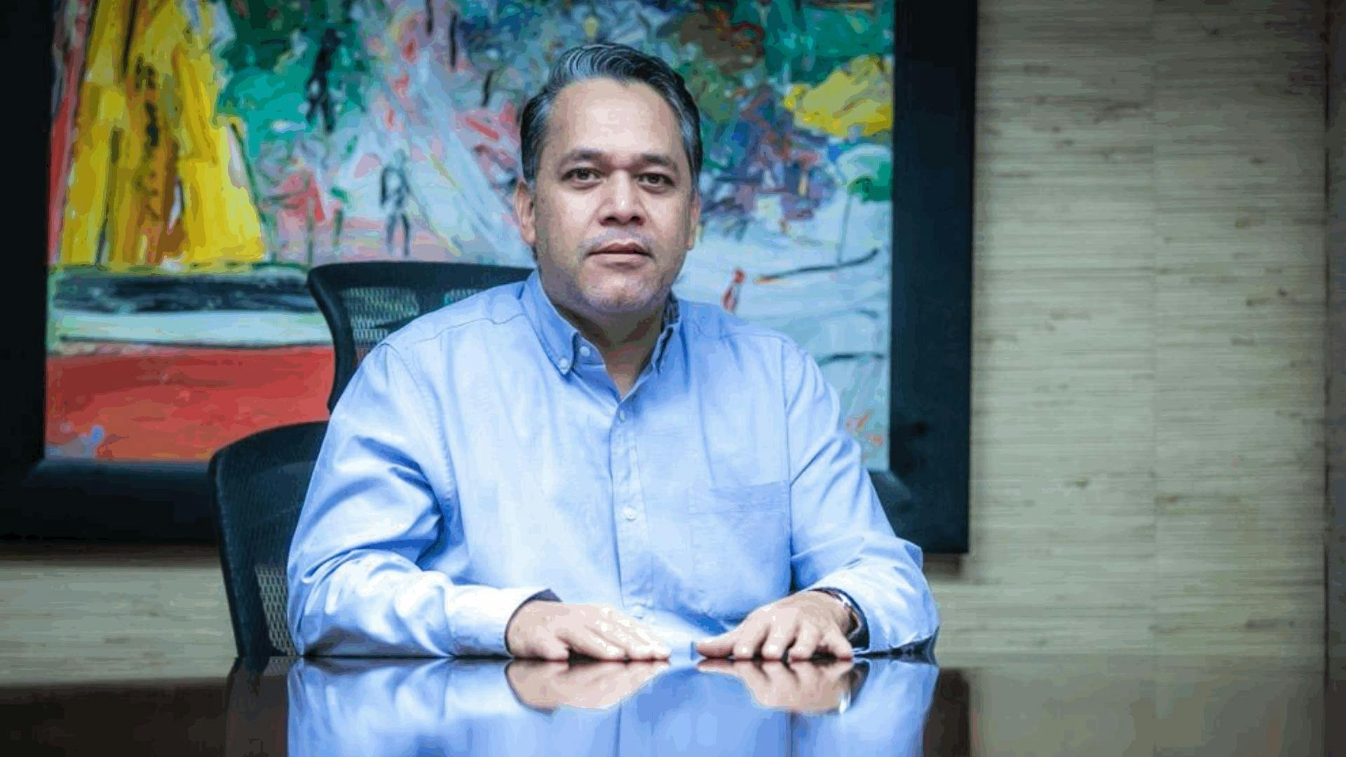 Exsecretario de Finanzas de Rocha Moya fue socio de otro funcionario de Sinaloa y reportó afiliación a 10 empresas