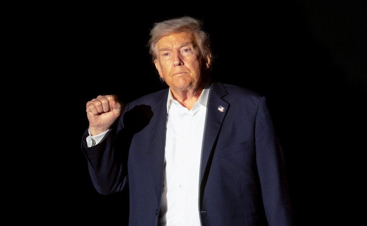 Trump asegura que Cuba “está pidiendo ayuda” y afirma que mantendrá el diálogo