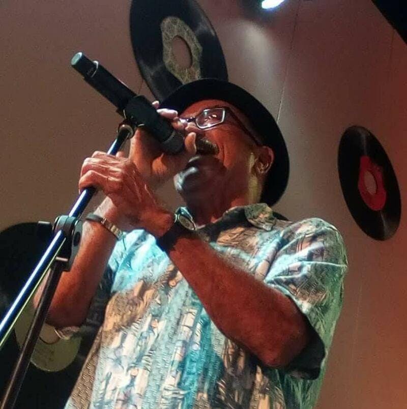 Muere Sammy Marrero, leyenda de la salsa boricua, a los 84 años
