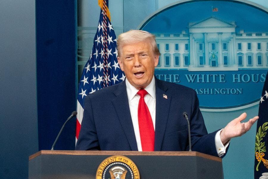 Trump da nuevo ultimátum a Irán para alcanzar acuerdo nuclear