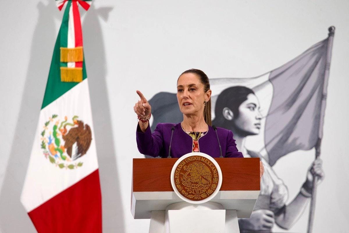 Sheinbaum acusa ofensiva de TV Azteca contra su gobierno