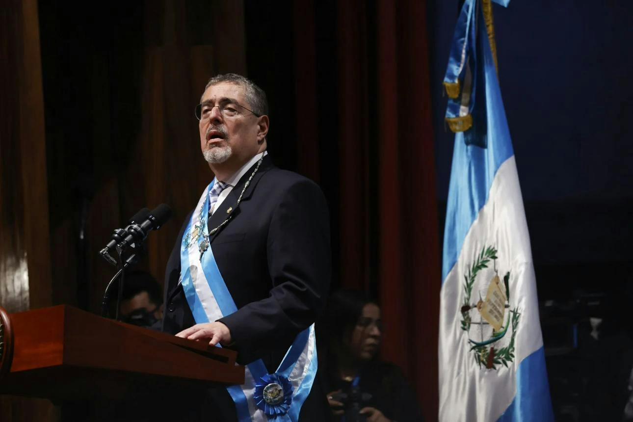 Guatemala niega bombardeos conjuntos con EU contra cárteles