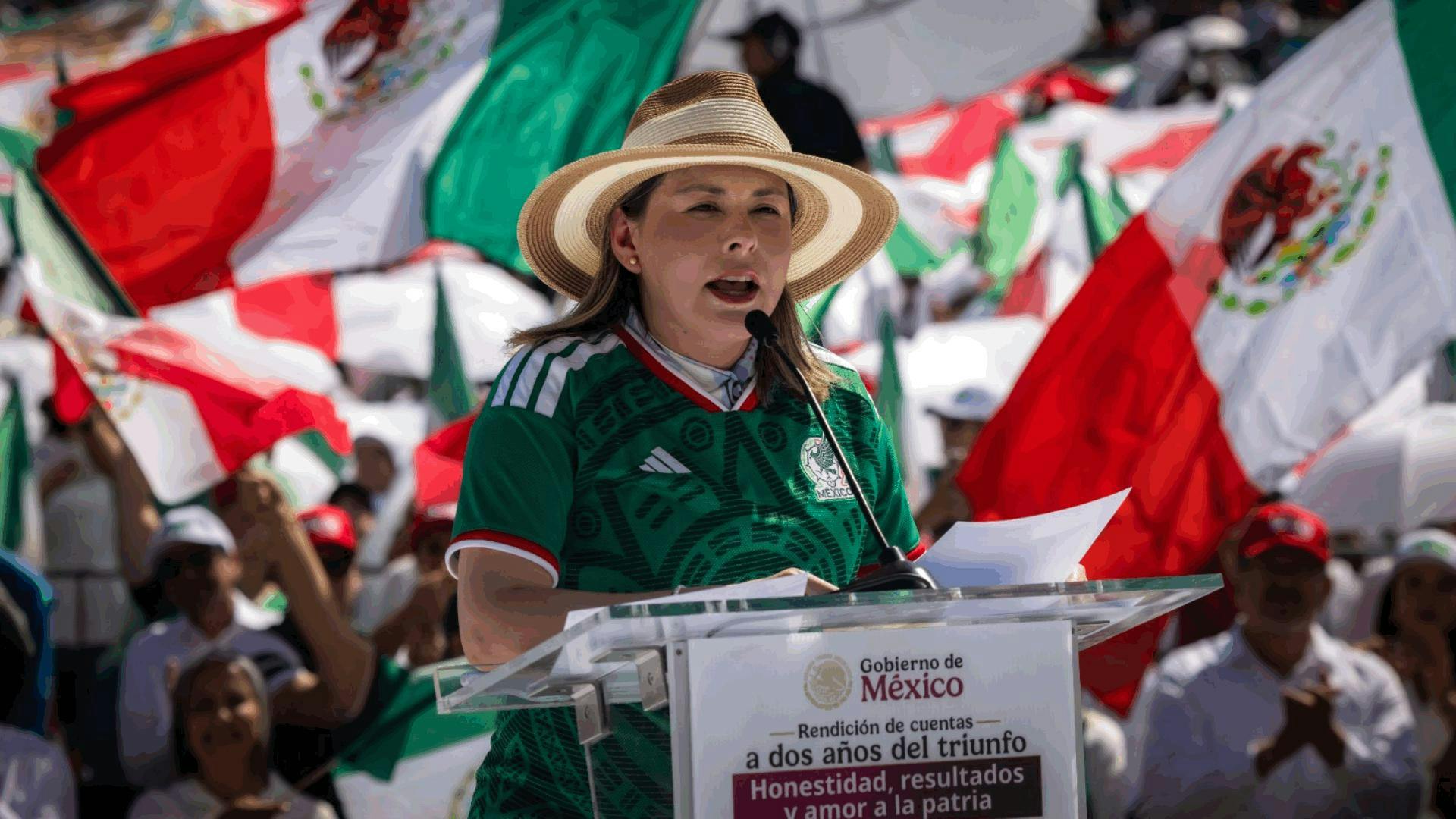 Violencia en Culiacán durante primer evento masivo de gobernadora interina: riña en penal y quema de vehículos