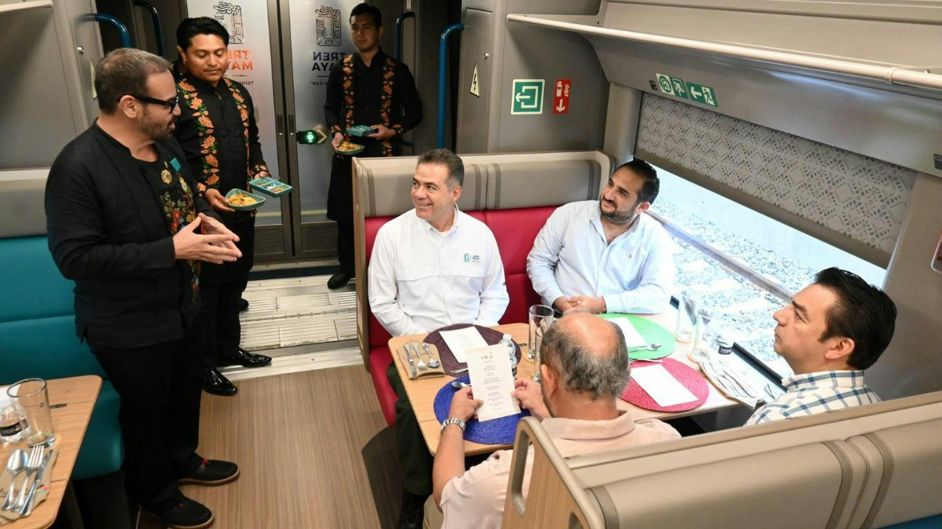 Tren Maya realiza prueba operativa de "Janal", su Tren Restaurante