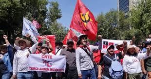 CNTE acusa represión y denuncia que maestro perdió un ojo tras protesta en CDMX