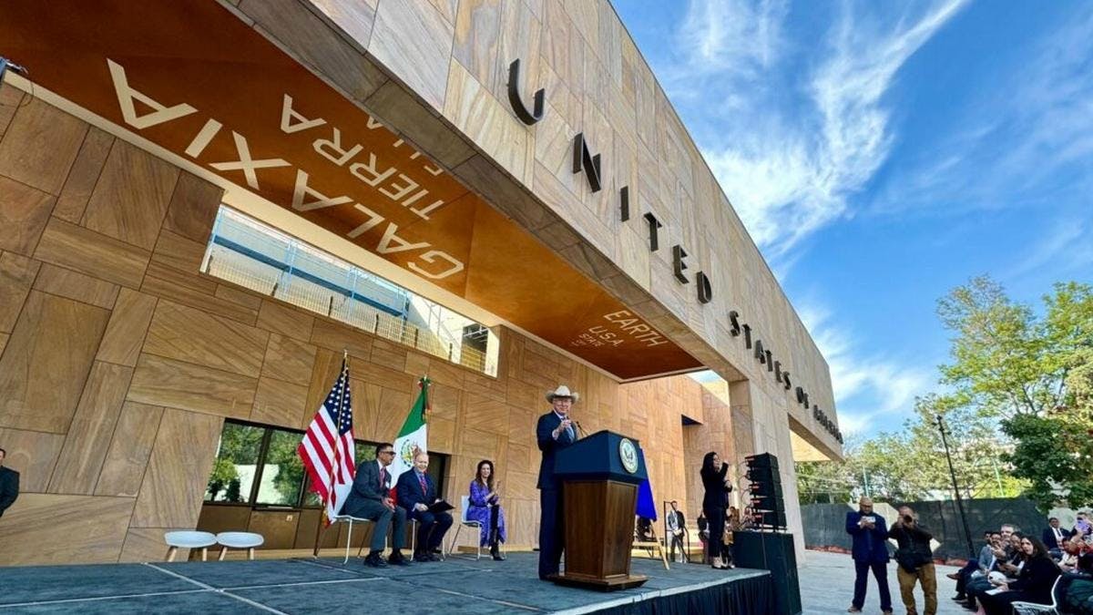 Embajada de EU alerta a aficionados del Mundial 2026 por altos costos médicos en México