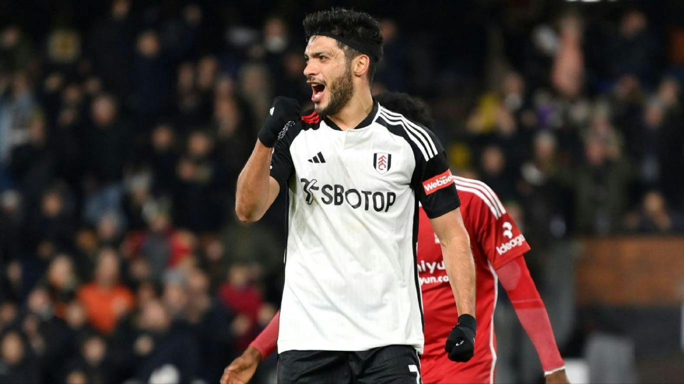 Raúl Jiménez causa baja del Fulham a días del Mundial